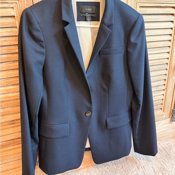 J. Crew Preppy Wool Regent Blazer in Navy Blue (Size 4) - Picture 2 of 11